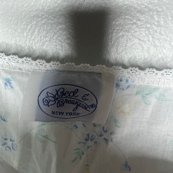 VTG Bed & Breakfast New York Women's Med Short Sleeve Sleep Gown Floral Lace - Picture 5 of 8